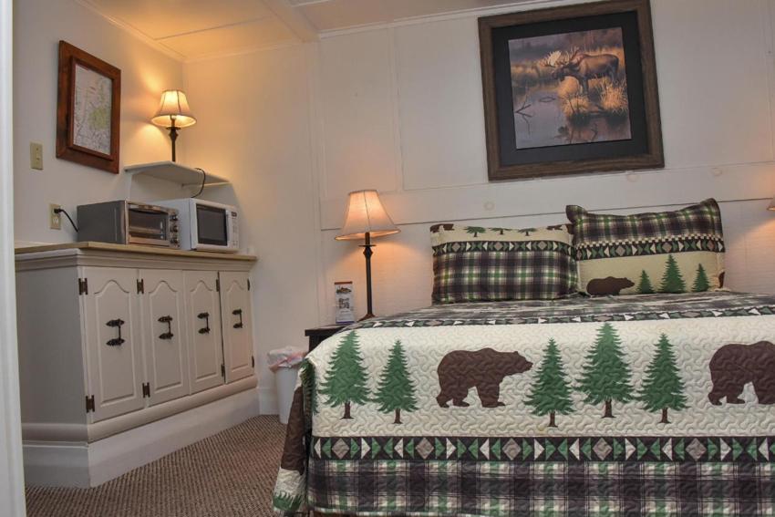 Adirondack Sunrise Lodge Lake George Exterior foto