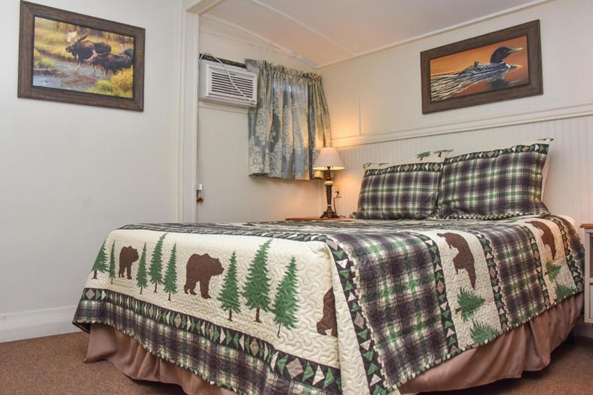 Adirondack Sunrise Lodge Lake George Exterior foto